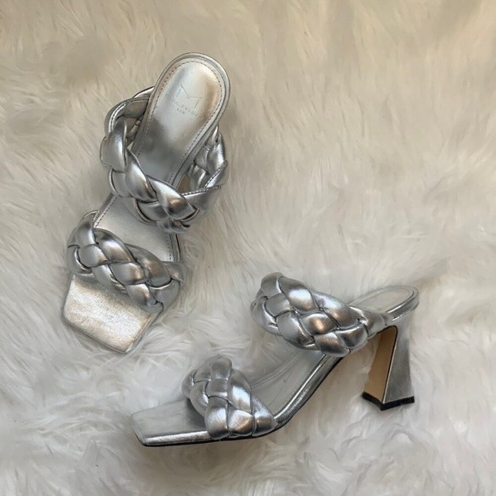 Marc Fisher Hammy Silver Leather Woven Strap Square Toe Sandal Heels Sz 7.5